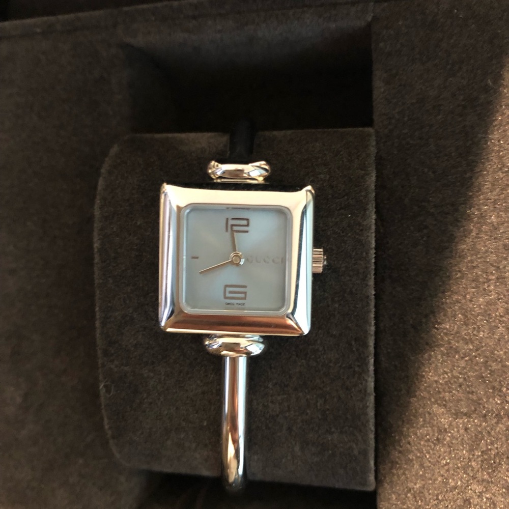 Gucci watch - Picture 4 of 4